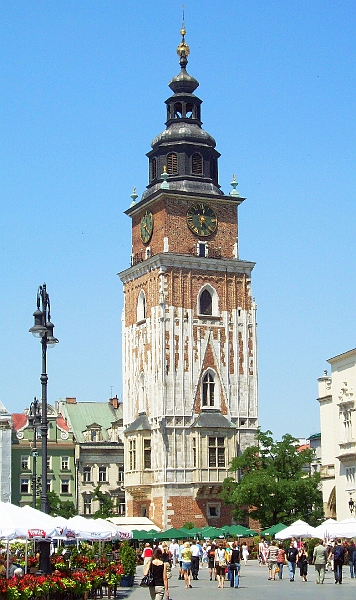 Krakow-old-tower--335.JPG