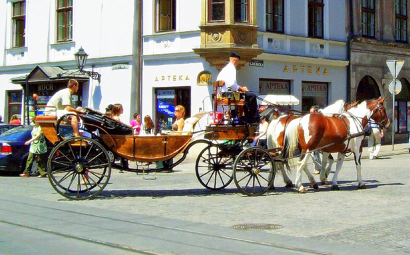 Krakow-2til11-07-2008341_edited-2.JPG